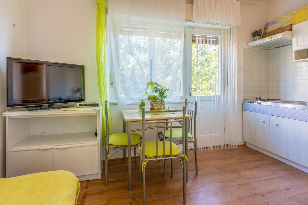Apartments Marmar ツリクヴェニツァ エクステリア 写真